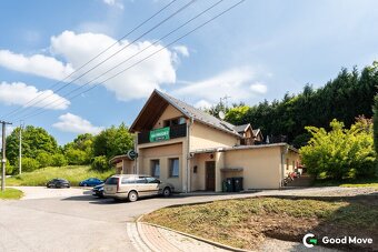 Prodej komerčního objektu s ubytováním Racková - 12