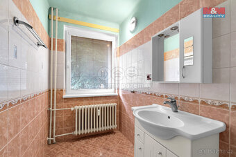 Prodej bytu 3+1, 75 m², Jičín, ul. K. Vika - 12
