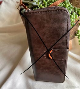 Dámská velká kožená peněženka s poutkem(zn.Vuch) - 12