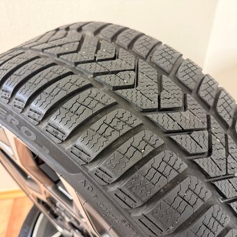 VW TOUAREG/AUDI Q7 5x130 R18 ET43+ZIMNÍ 255/55R18 - 12