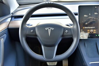 Tesla Model Y Performance Long Range Dual Motor AWD 393kW - 12