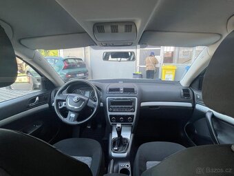 Škoda Octavia ||. 1.2 benzín, Facelift, první majitel. - 12
