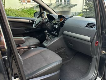 Opel Zafira 1.7 CDTi 92kW 7 míst Kůže Xenony Tažné Rok 2011 - 12