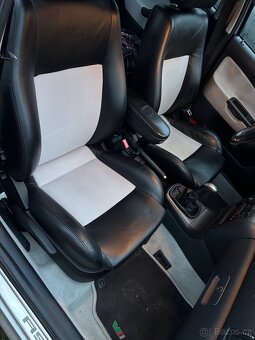 Škoda Octavia RS 1.8T - 12