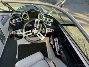 Prodam Mastercraft X2 -surf systém GEN II - 12