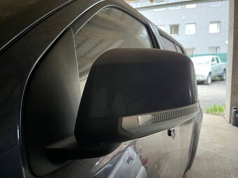 Nissan Pathfinder - 12