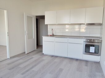 1+1 s terasou, Praha 10 Vršovice, odstupné 409.000,-Kč - 12