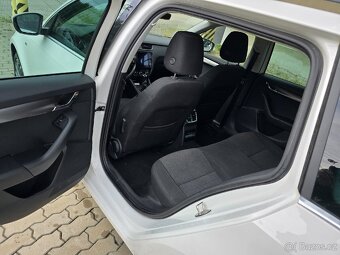 Prodám Škoda Octavia, 2020 rok, 1.6 diesel,skvělý stavv - 12