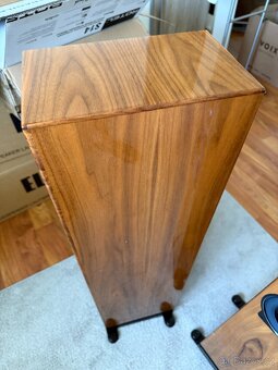 ELAC FS 407 - Elegantní sloupové reproduktory - 12