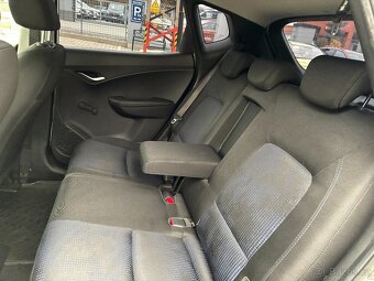 Hyundai ix20 1.4i 66kW KLIMA ČR PLATNÁ STK - 12