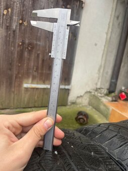 Kola + zimní pneu ET 49 6Jx15h2, pneu 195/65 R 15 T - 12