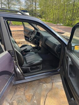VW Passat B4 1.9TDI, 81kw, kůže, zachovalý stav - 12