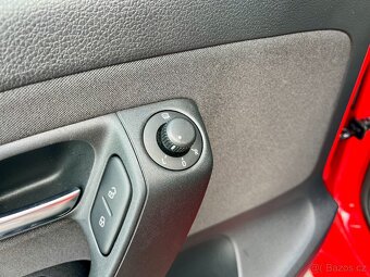 VW Polo 1.2TSI 77kW Highline VÝHŘEV Xenon SENZORY 65.000km - 12