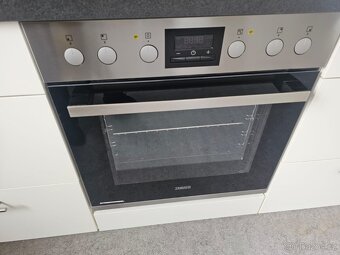 Kompletní kuchyně NOBILIA #5 vč. spotřebičů - 12
