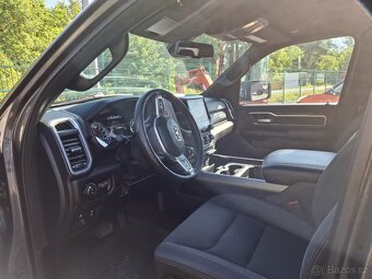 DODGE RAM 1500 BIG HORN 5.7HEMI 2019 - 12