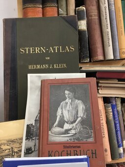 Knihy velke mnozstvi - 12