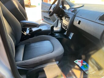 Fabie 1.9 74 kw 2002 - 12