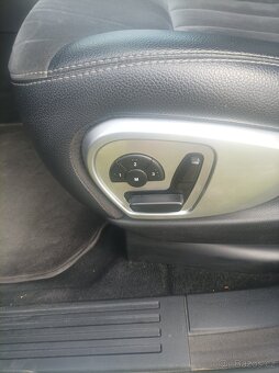R 320 cdi  AMG pecket 4 matic Na pružinách - 12