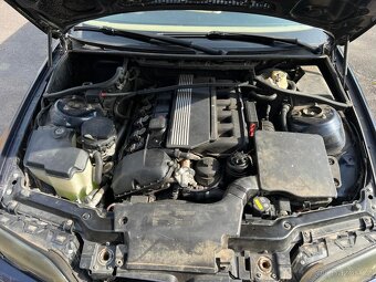 Náhradní díly Bmw e46 -320i -m54b22-125kw Orientblau - 12