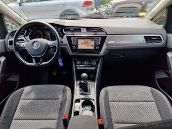 VOLKSWAGEN TOURAN 1,6TDI 81KW 7 MÍST NAVI - 12