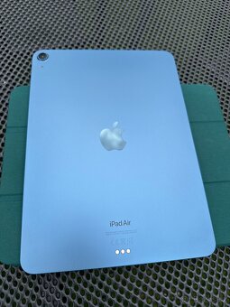 Apple iPad Air 5. gen M1 - 12