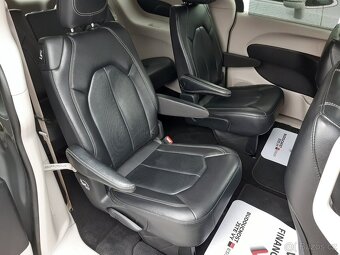 Chrysler Pacifica 3,6L V6 , kůže, radar, 2022 REZERVACE - 12