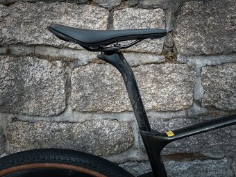 Gravel bike Giant Revolt Advanced L - SRAM Force / Red 1x12, - 12