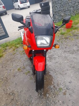 Kawasaki GPX 600 R - 12