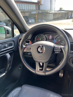 Volkswagen Touareg II 3.0 V6 TDI R-Line 4MOTION 193kW - 12