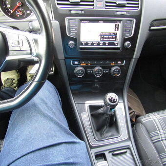 Volkswagen Golf VII variant 2,0GTD 135kw, 100% KM, 2016 - 12