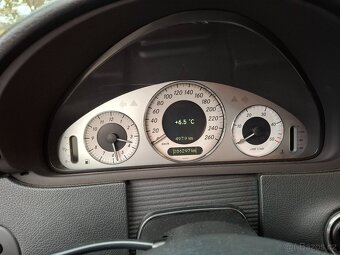 Mercedes Benz CLK 220CDI Facelift r.v.2008 - 12