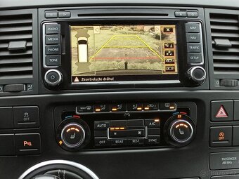 VW MULTIVAN T5 2.0 TDI 103 KW - 12