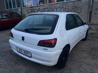 Peugeot 306 1.9 D 51 KW. Najeto 220 tis km. - 12