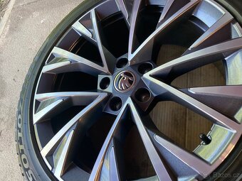 ALU KOLA ŠKODA SUPERB DOFIDA R18 - 12