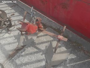 Prodám malotraktor Robi55 s vozikem a dalším příslušenstvím - 12