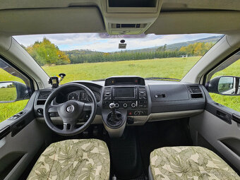 obytný VW Transporter 2,0Tdi 4x4 pro 5 osob k zapůjčení - 12