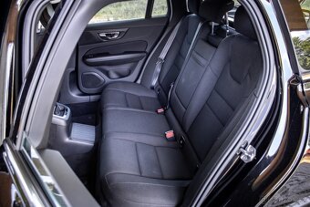 Volvo V60 T6 Recharge AWD A/T, Full LED, Ťažné - ODPOČET DPH - 12