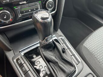 Škoda Superb, 2.0 TDi 103 KW DSG 177 tis km - 12