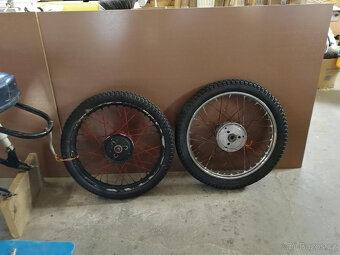 JAWA 90 - 12
