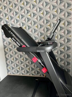 TRINFIT Gara T800i Sport Běžecký pás - 12