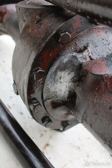 Zetor 7245 přední náprava převodovka kola kardan šrouby - 12