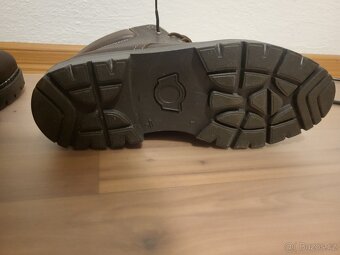 Boty zimní vel. č8 - 12