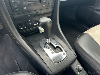 Audi A6 C5 3.0 V6 tiptronic - 12