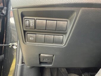 Toyota Yaris Cross 1.5 manuál - 12