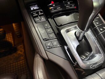 Porsche Cayenne 3,0 V6 PDLS PDCC BURME PANO - 12