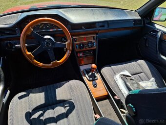 Mercedes W 124 2.0 Diesel 53kw Model 1992 - 12