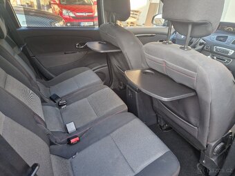 Renault Grand Scénic 1,5 DCI Privilege 7Míst 81KW - 12