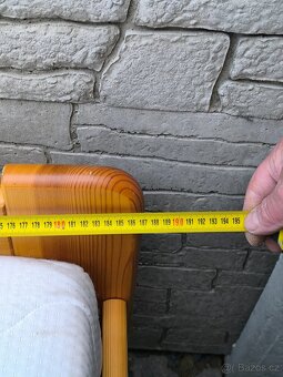 Prodám manželskou postel 180cm x 200cm - 12