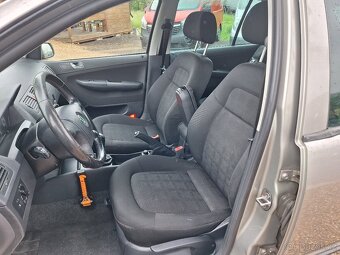 Skoda Fabia Combi rv.2007 59kw - 12