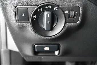 Mercedes A, 1.6, benzin, r.v. 2017 - 12